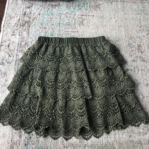 Lace skirt